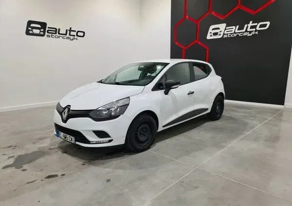 samochody osobowe Renault Clio cena 12970 przebieg: 165000, rok produkcji 2017 z Włoszczowa